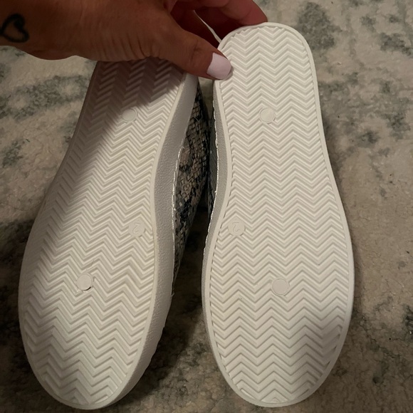 Brand new vintage Havana sneakers - Picture 4 of 6